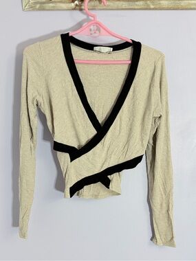 A3 Design Beige Ribbed Wrap crop Top with Black Trim